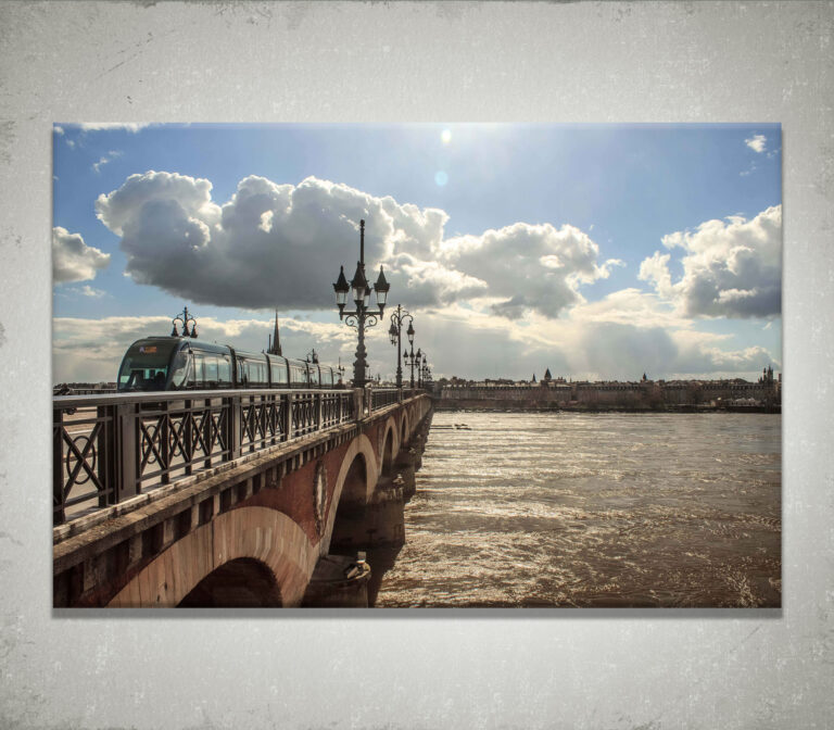 Nuotraukos spausdinimui. Nuotraukos pavyzdys su Bordo tiltu.